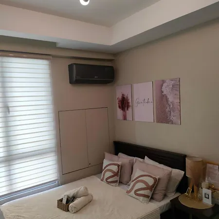Condo In Mandaluyong City With Free Wifi And Netflix
